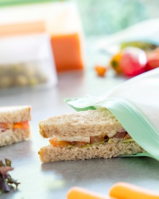 Set of reusable hermetically-sealed bags Set of reusable hermetically-sealed bags