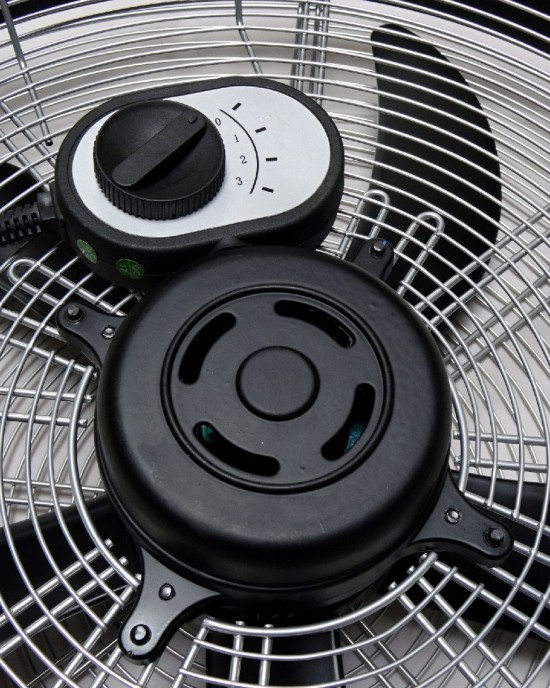 Westinghouse Yucon II padló ventilátor, 50 cm, 3 sebességi fokozattal